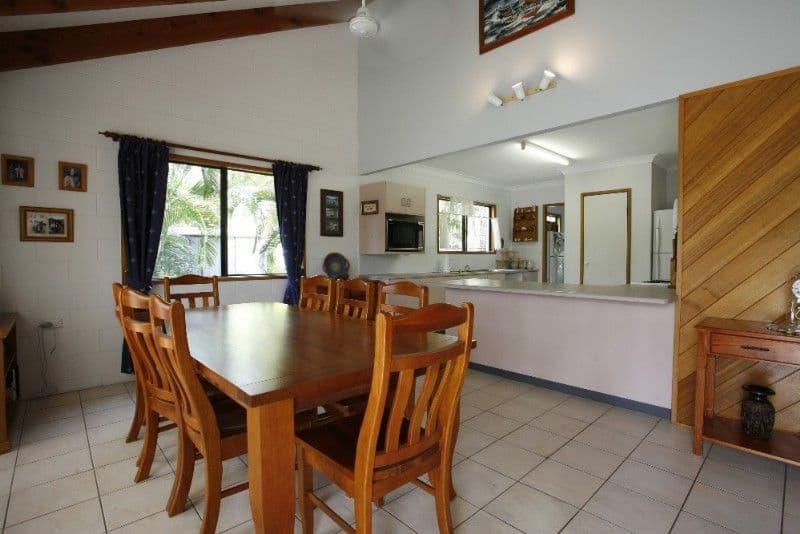 4 Vesterman Court, BUSHLAND BEACH QLD 4818, Bushland Beach - Thumbnail 6