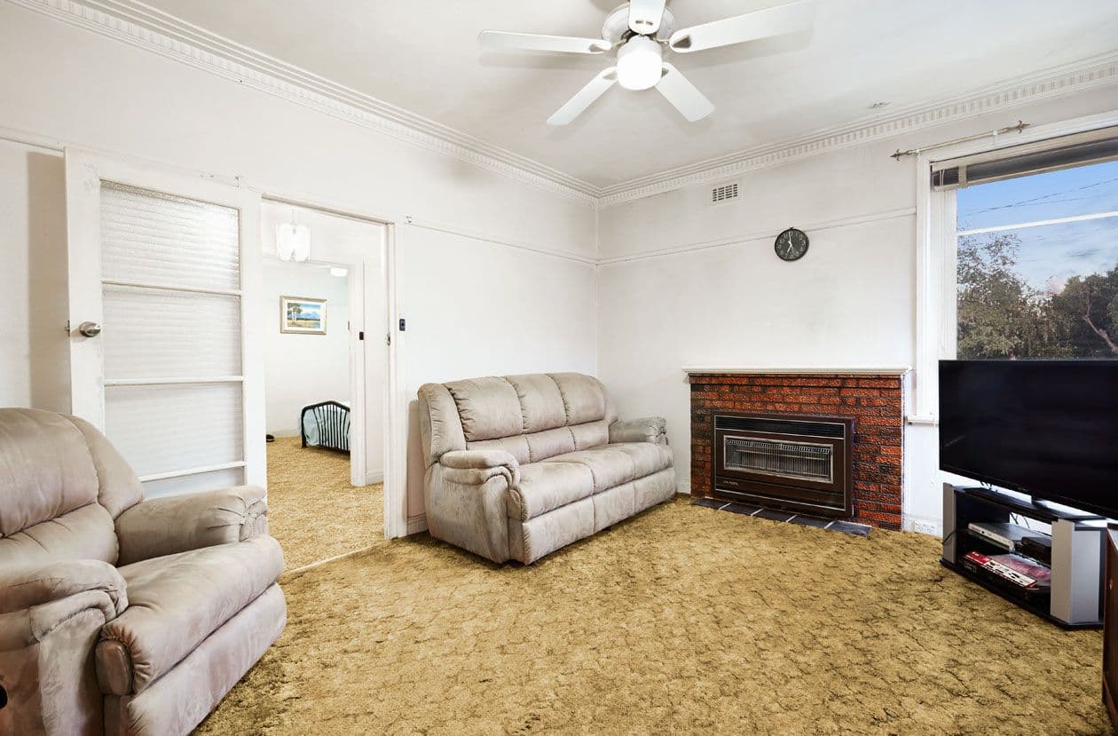 13 Young Street, OAKLEIGH VIC 3166, Oakleigh - Thumbnail 2