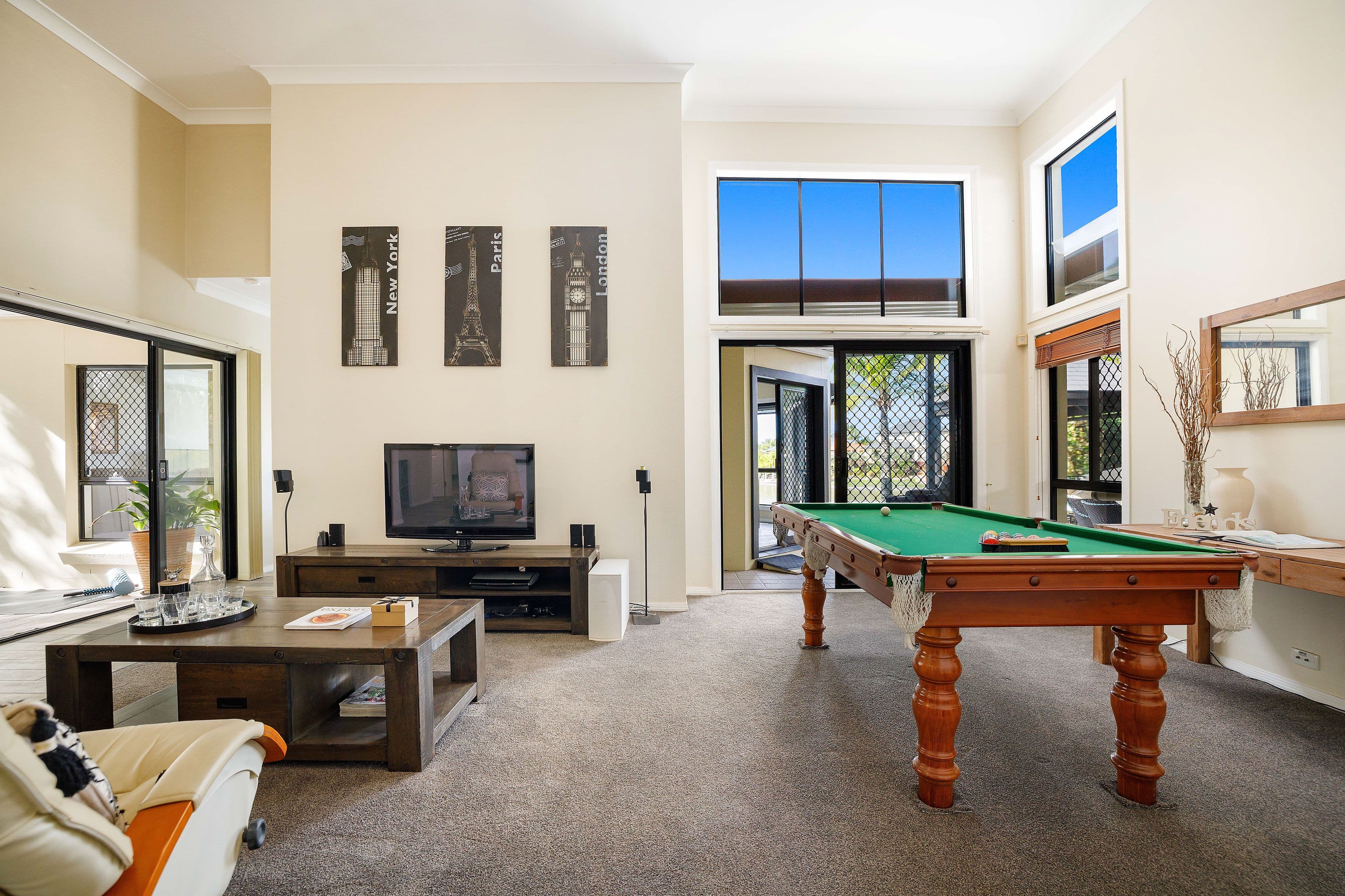 174 Dunlin Drive, Burleigh Waters QLD 4220, Burleigh Waters - Thumbnail 3