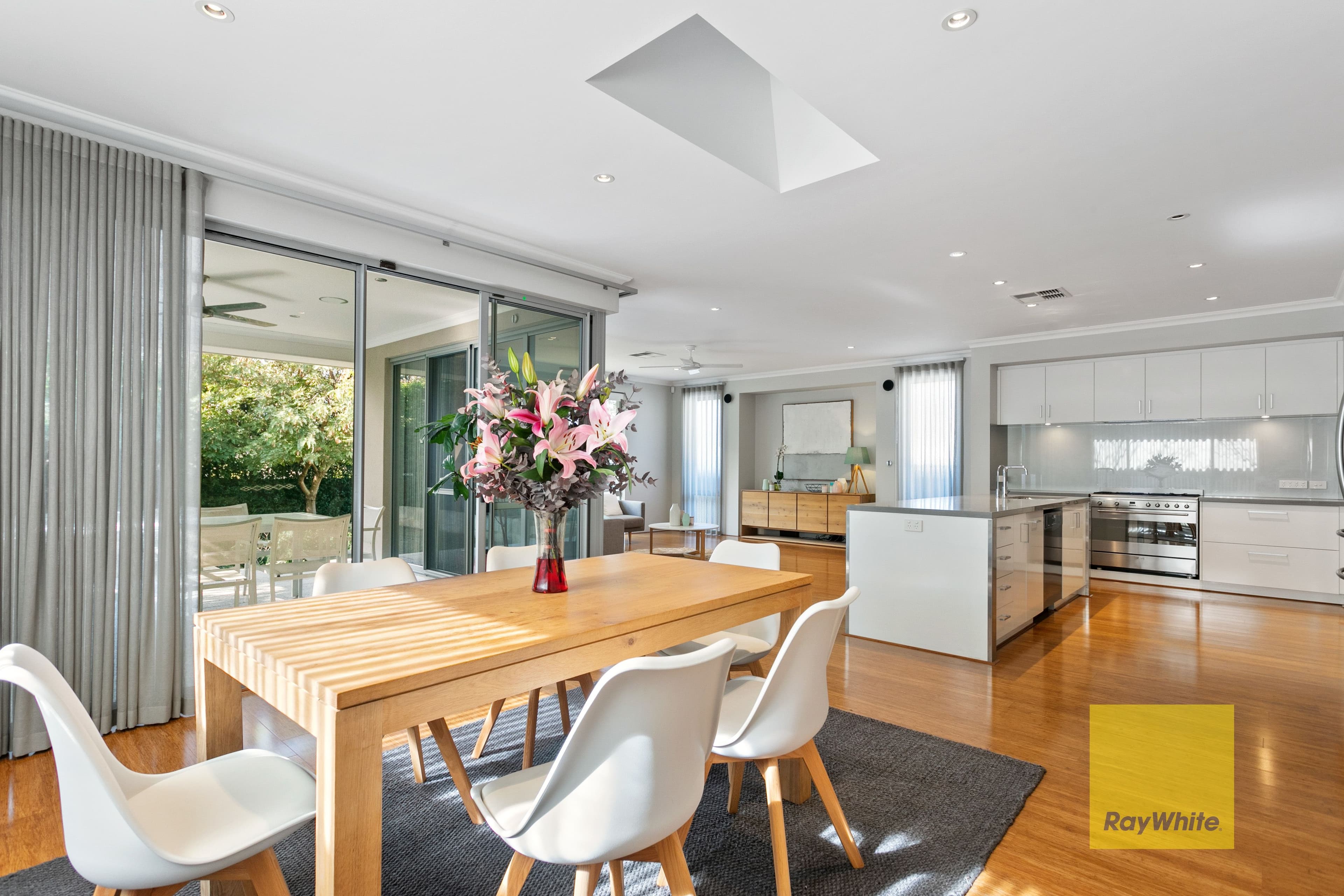 8 Butler Avenue, Swanbourne WA 6010, Swanbourne - Thumbnail 2