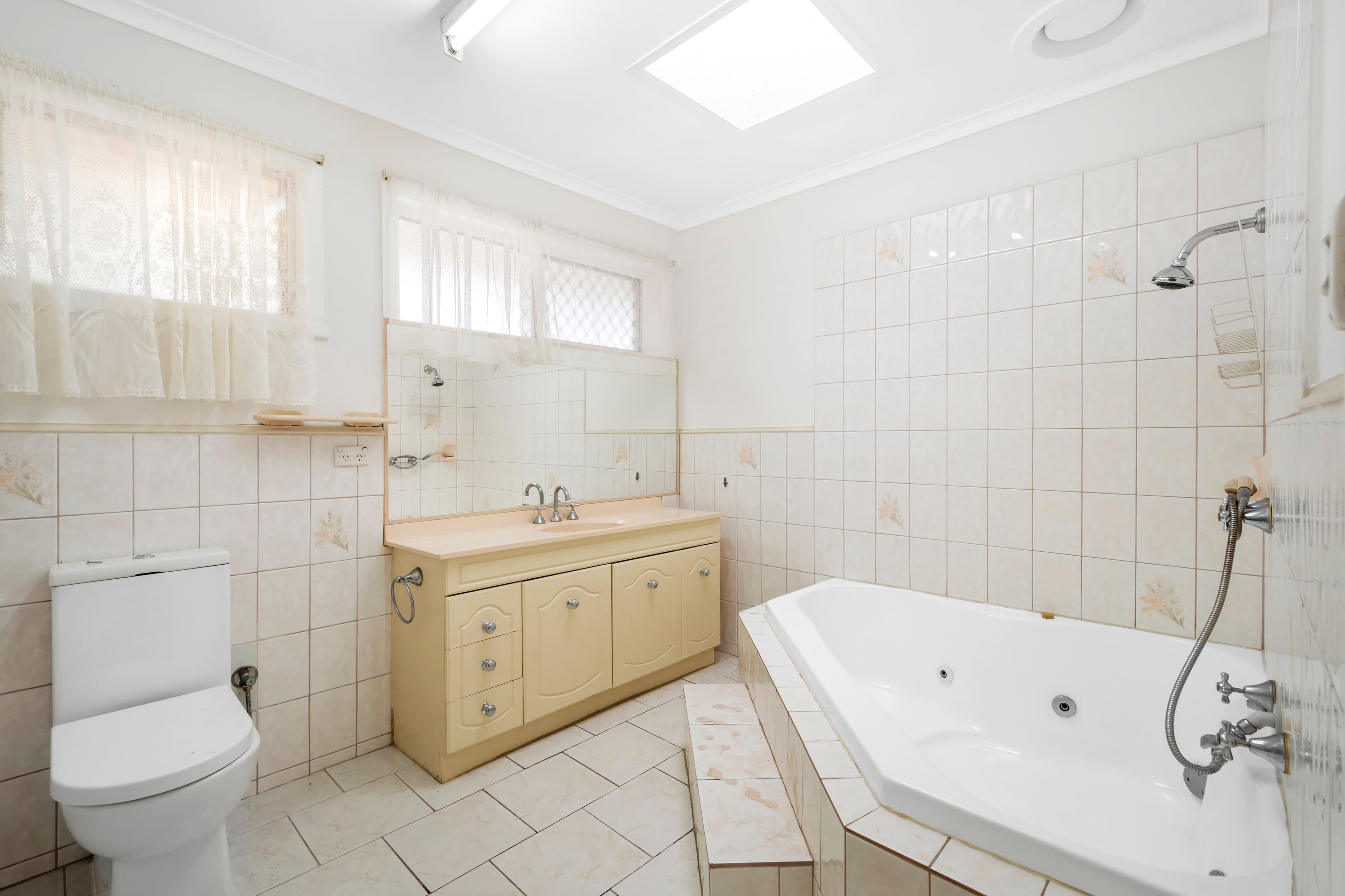 18 Regina Street, Springvale South VIC 3172, Springvale South - Thumbnail 6