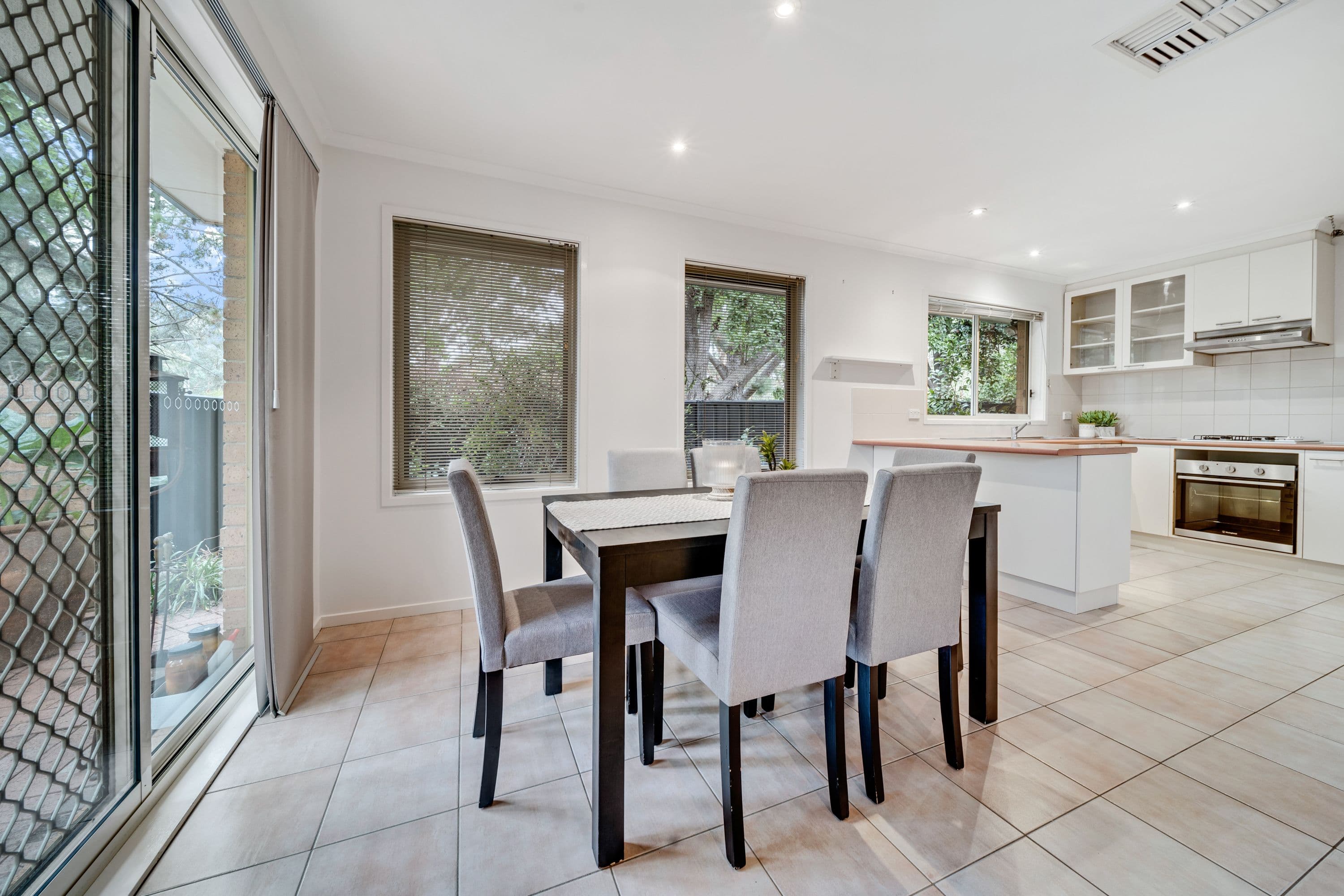 14 Carnall Close, Holt ACT 2615, Holt - Thumbnail 4