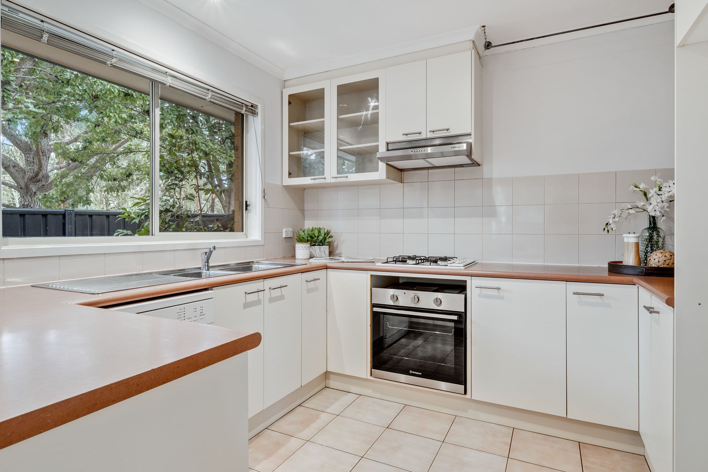 14 Carnall Close, Holt ACT 2615, Holt - Thumbnail 5