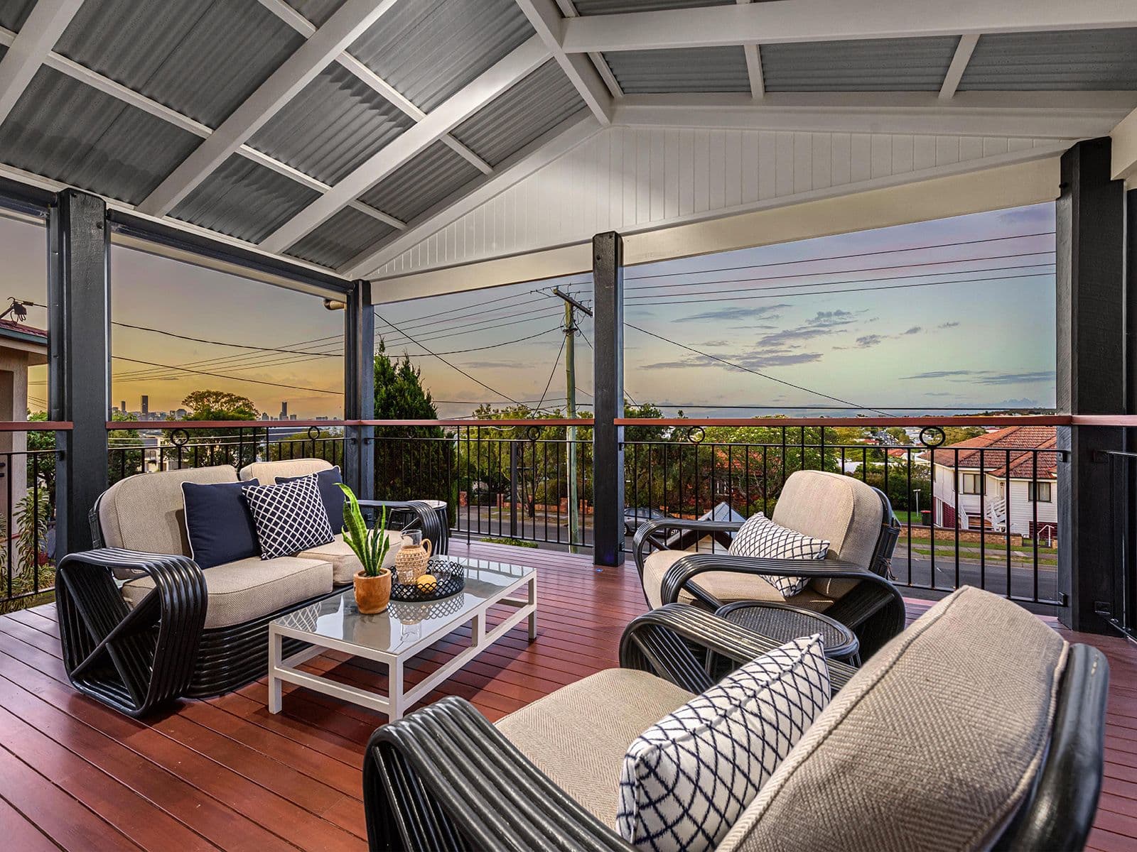 51 Newman Avenue, Camp Hill QLD 4152, Camp Hill - Thumbnail 2