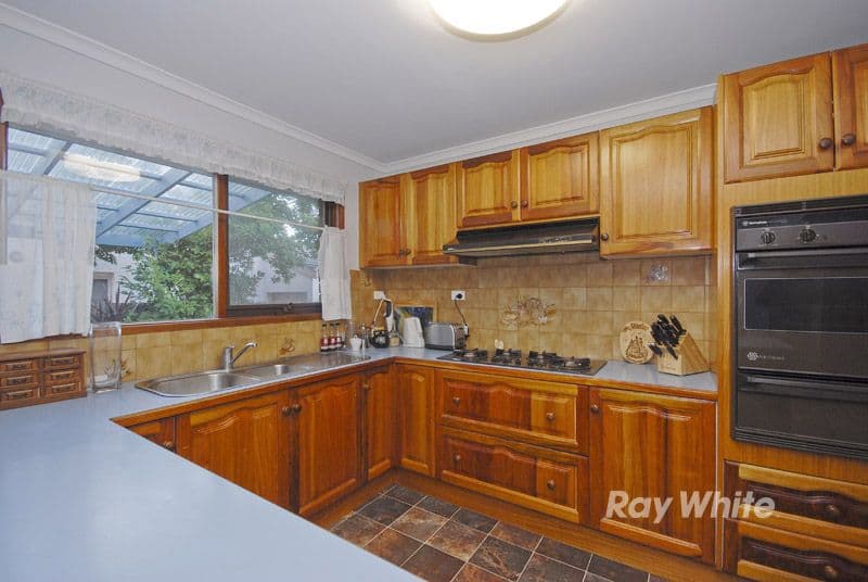 5 Jessica Close, WANTIRNA SOUTH VIC 3152, Wantirna South - Thumbnail 3