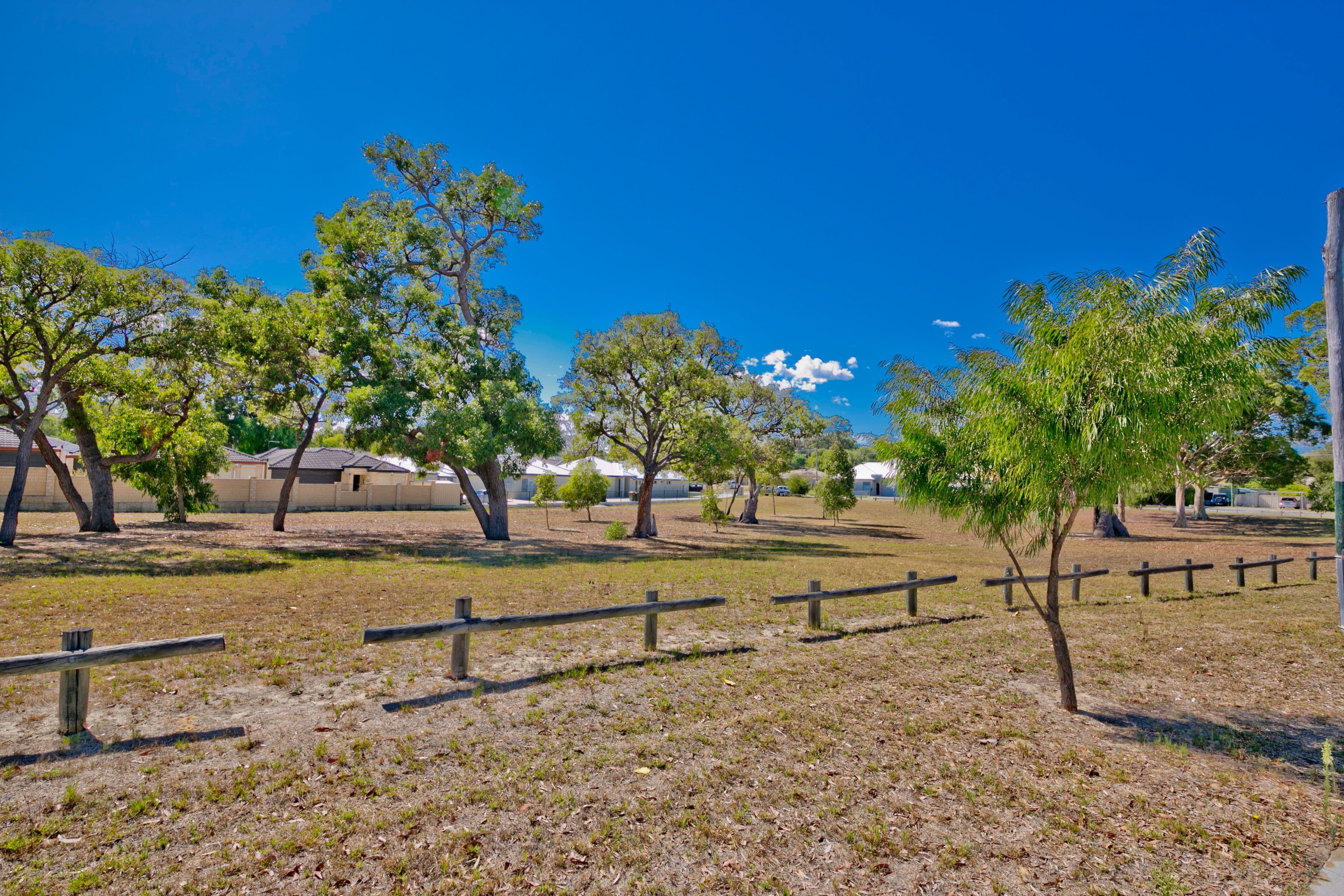 40 Derrington Crescent, Balga WA 6061, Balga - Thumbnail 4