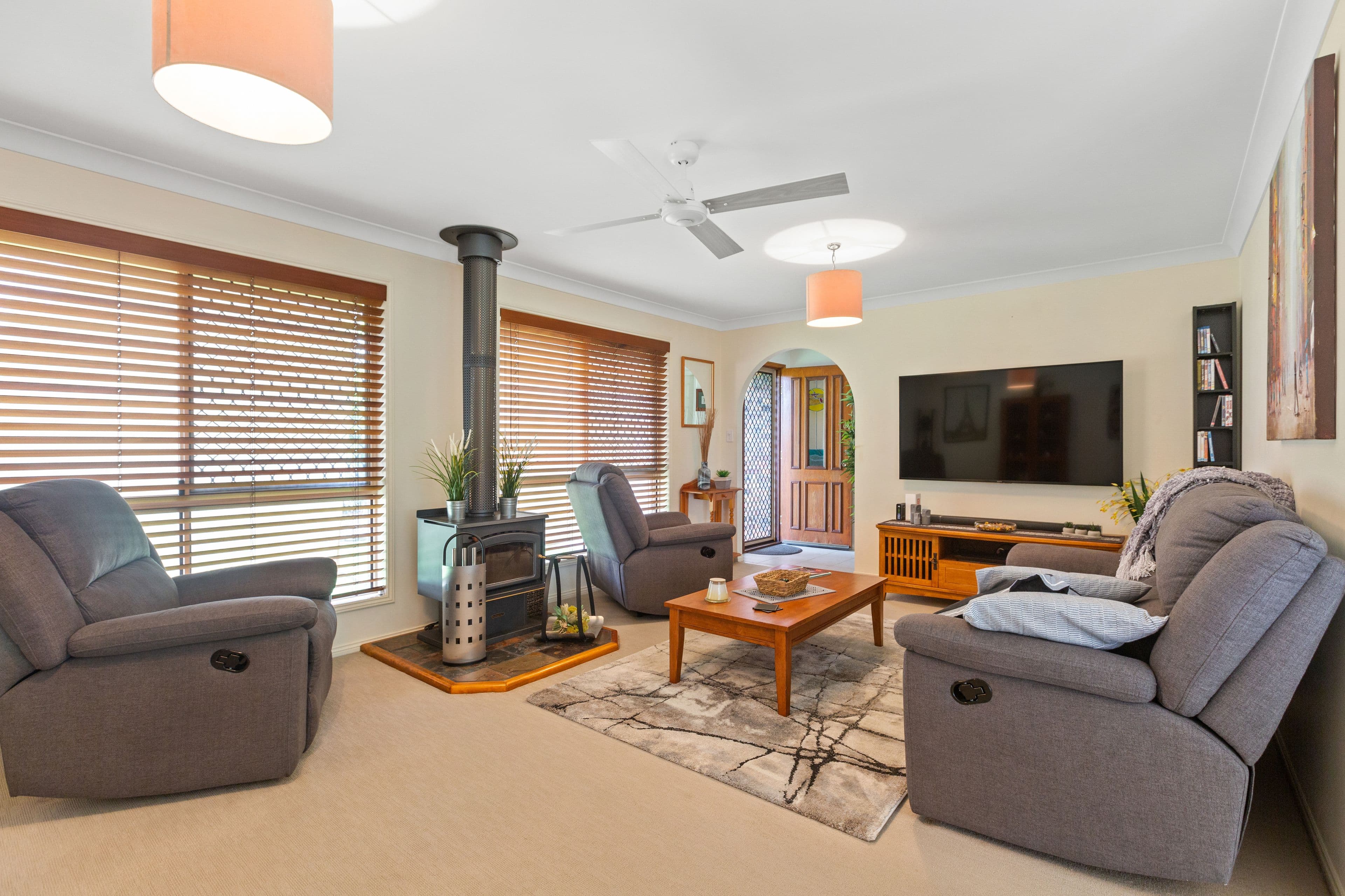 17 Lapidus Street, Birkdale QLD 4159, Birkdale - Image 1
