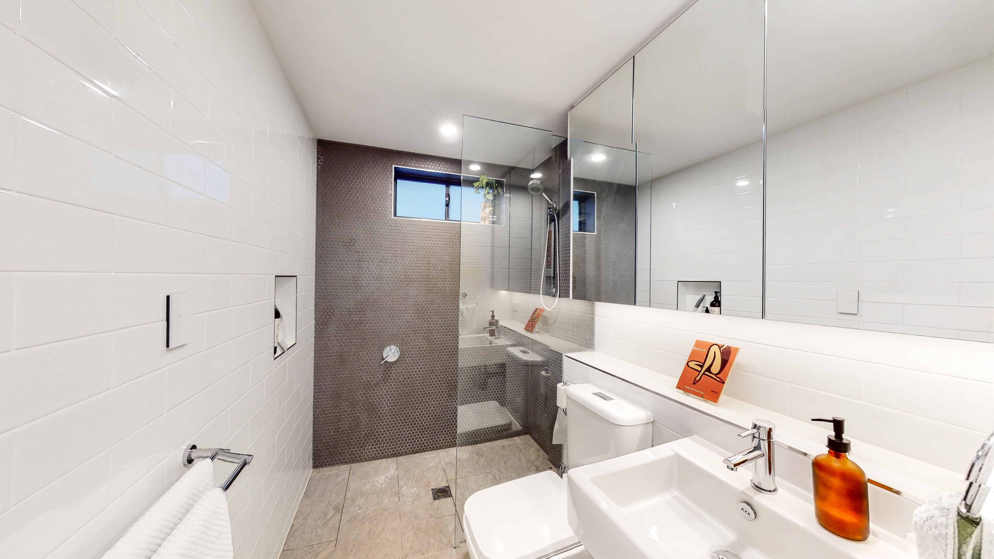 28 Lower Clifton Terrace, Red Hill QLD 4059, Red Hill - Thumbnail 7