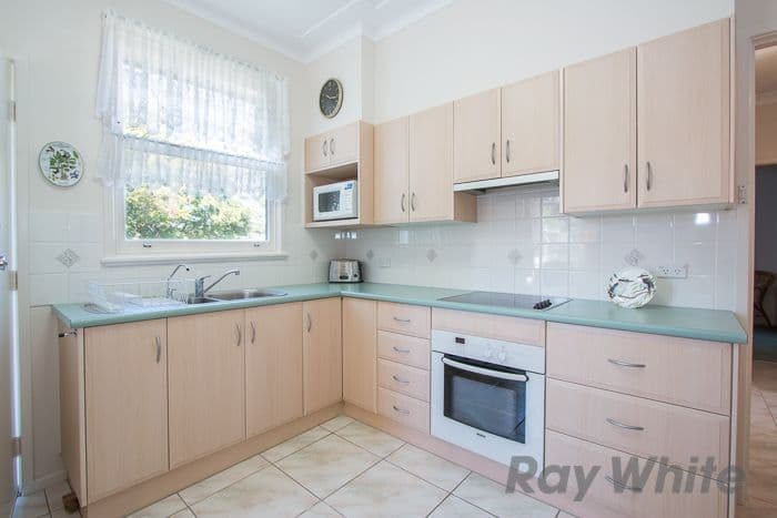 19 Mirambeena Street, Belmont North NSW 2280, Belmont North - Thumbnail 3