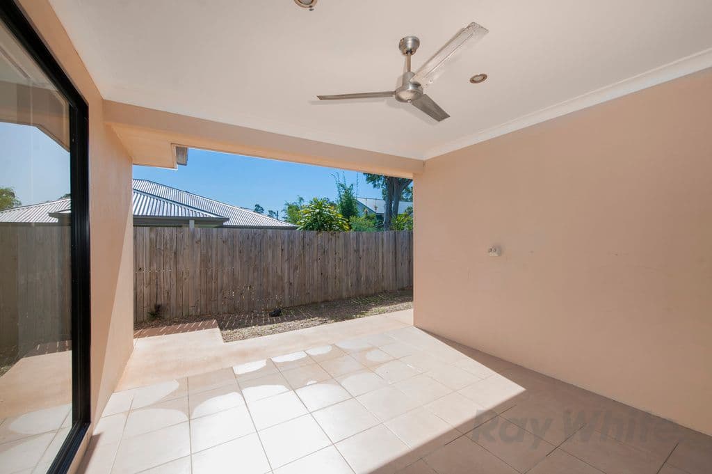 17 Van Asch Close, DOOLANDELLA QLD 4077, Doolandella - Thumbnail 4