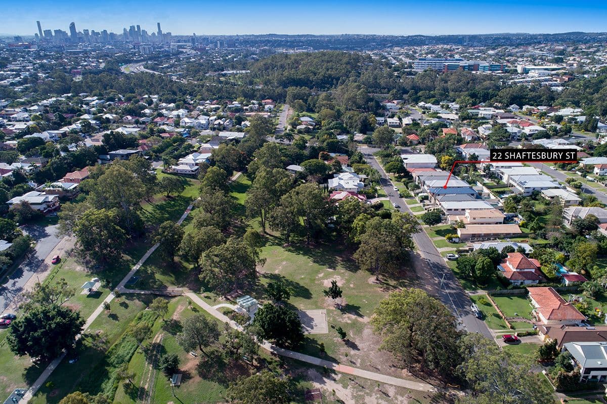 22 Shaftesbury Street, Tarragindi QLD 4121, Tarragindi - Thumbnail 2
