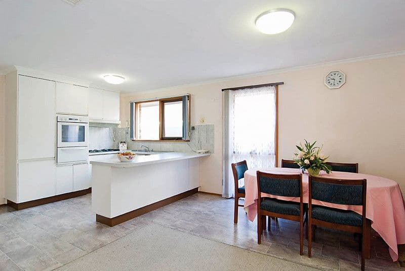 25 Columbia Road, NARRE WARREN VIC 3805, Narre Warren - Thumbnail 2