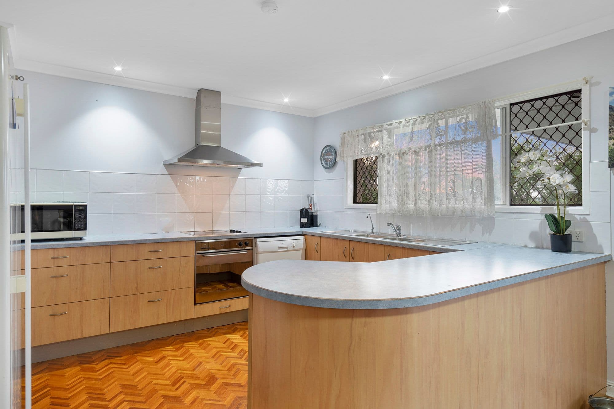 16 Camaro Street, Runcorn QLD 4113, Runcorn - Thumbnail 3