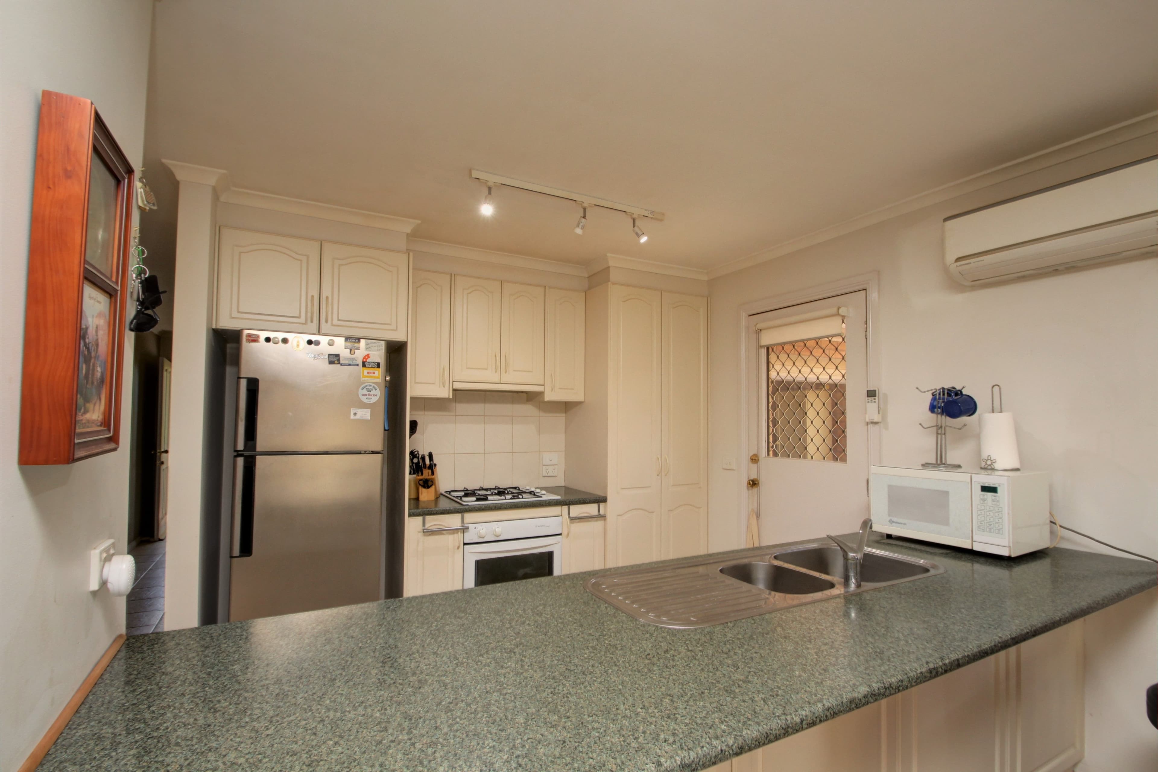 3B Yanco Court, Cobram VIC 3644, Cobram - Thumbnail 5