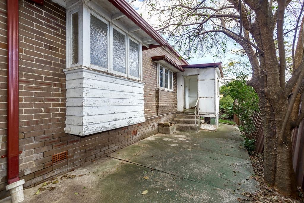 16 Manson Road, Strathfield - Image 1