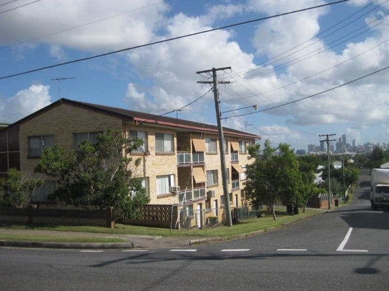 110 Stoneleigh Street, LUTWYCHE QLD 4030, Lutwyche - Thumbnail 2