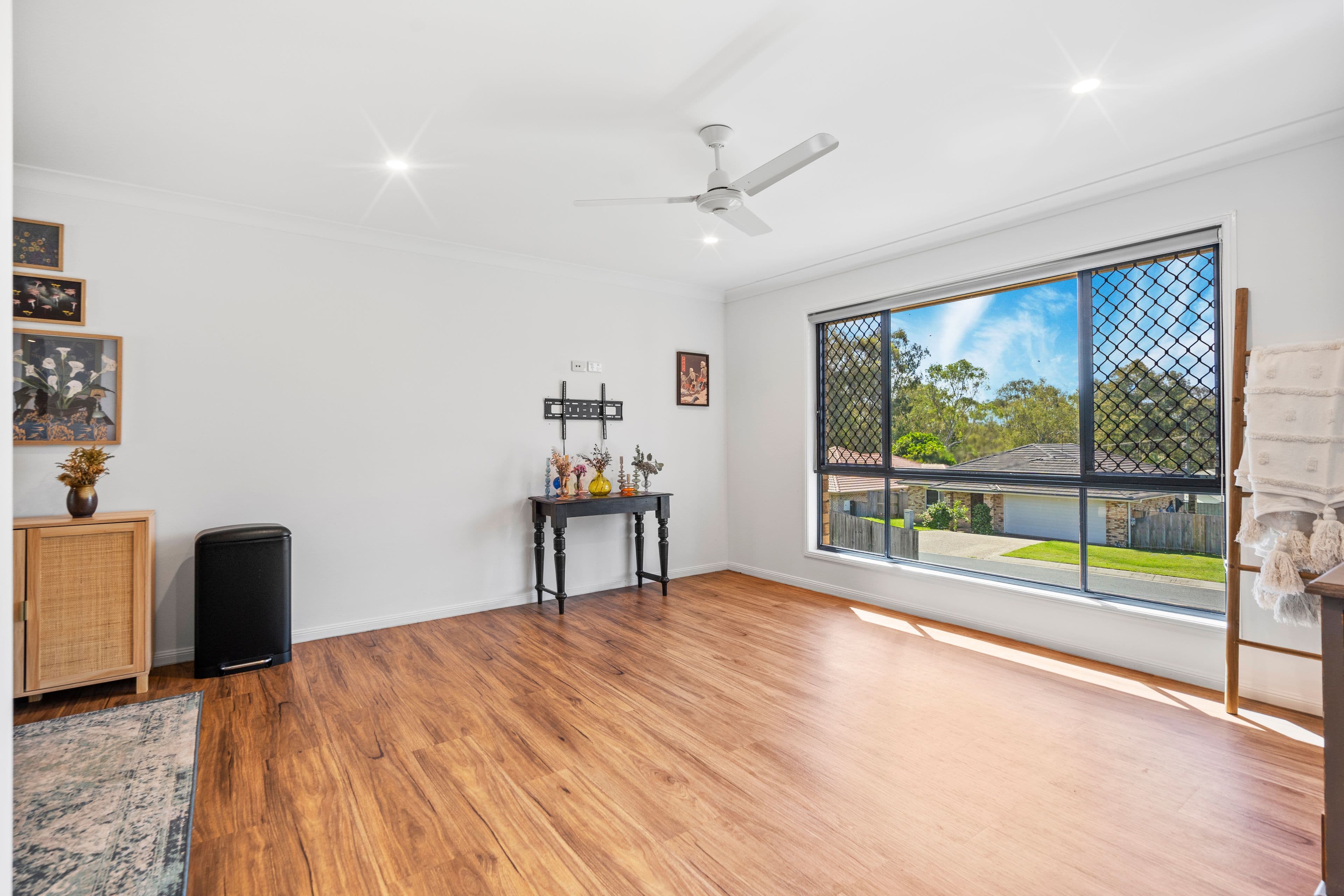 18 Chanel Court, Wulkuraka QLD 4305, Wulkuraka - Thumbnail 2
