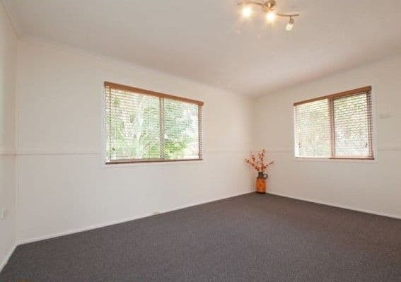 34 Beaufort Place, Deception Bay QLD 4508, Deception Bay - Thumbnail 4