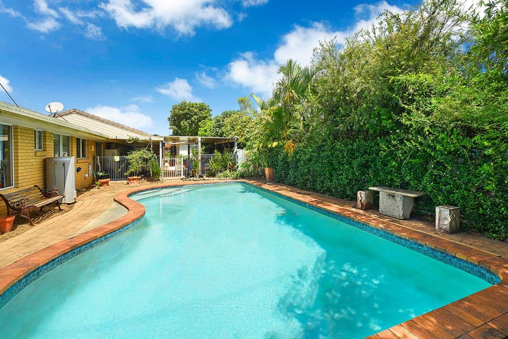 118 Tahiti Avenue, Palm Beach QLD 4221, Palm Beach - Thumbnail 4