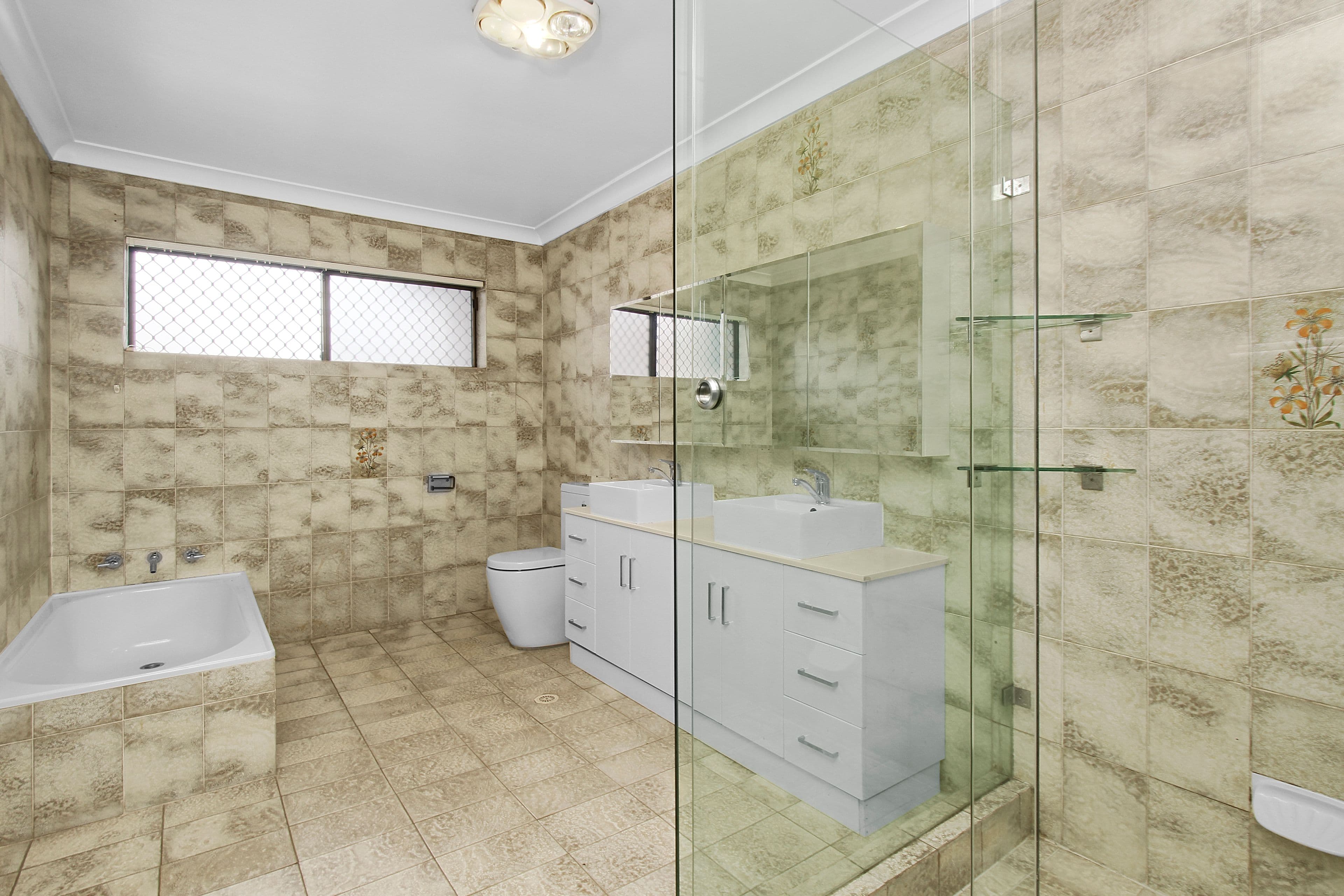 11 Fitzroy Close, St Johns Park - Thumbnail 5