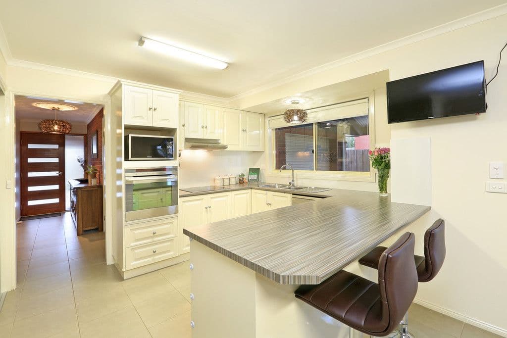 11 Caulfield Court, Shepparton, Shepparton - Thumbnail 3