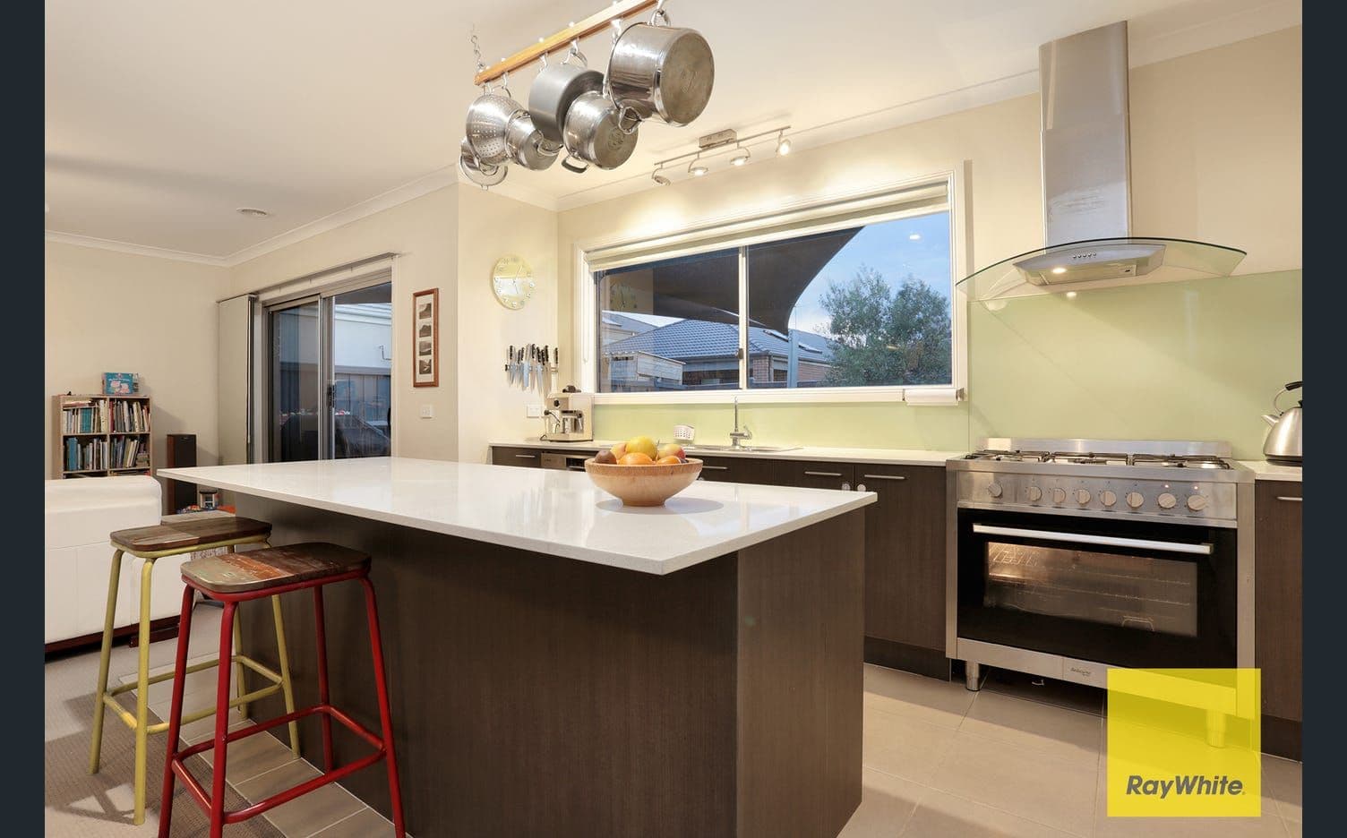 33 Mystic Grove, Point Cook VIC 3030, Point Cook - Thumbnail 4