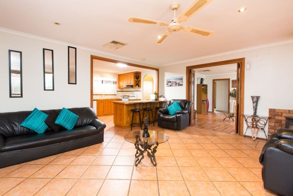 24 Jude Avenue, Mildura VIC 3500, Mildura - Thumbnail 2