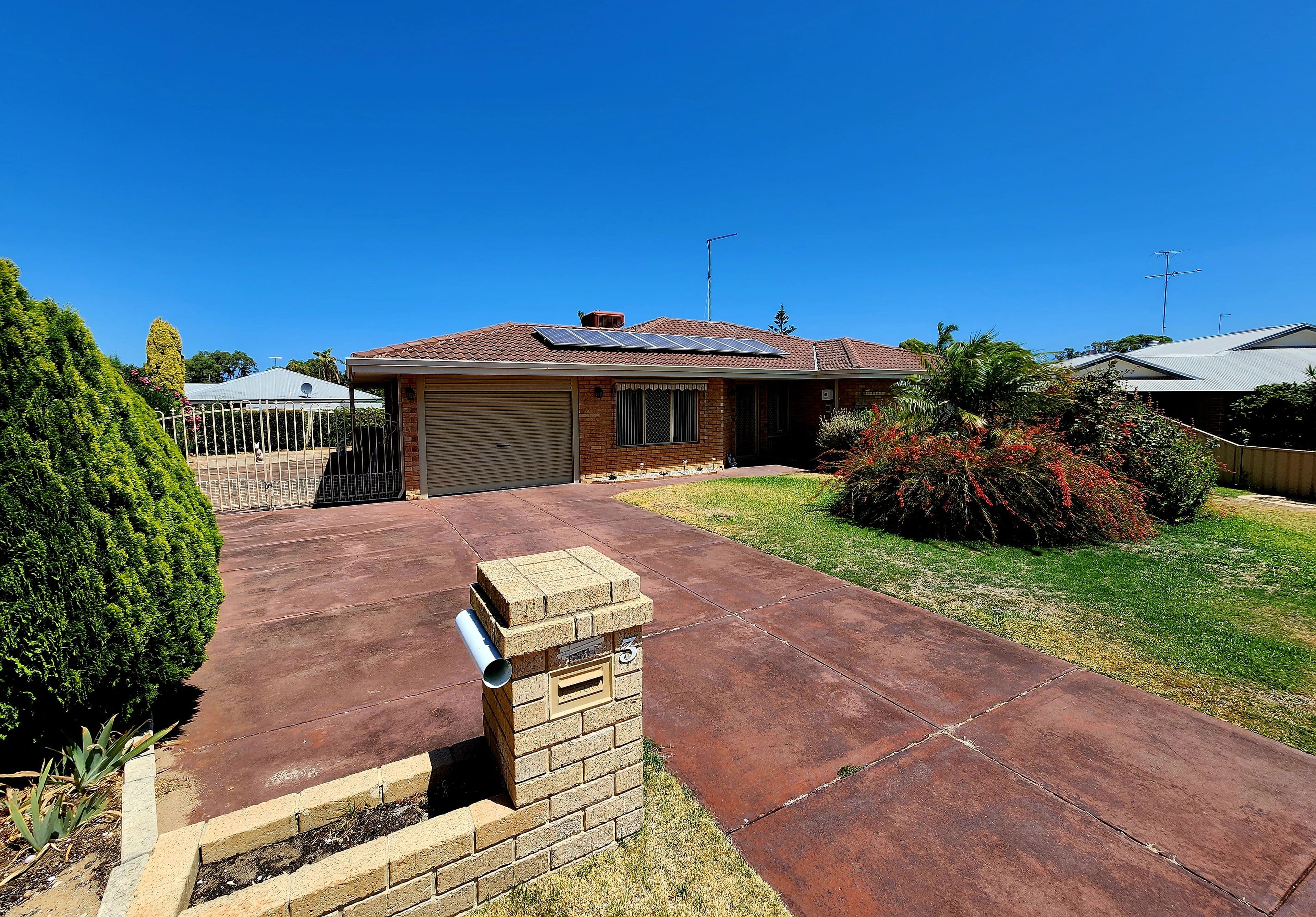 3 Beamish Court, Meadow Springs WA 6210, Meadow Springs - Image 1