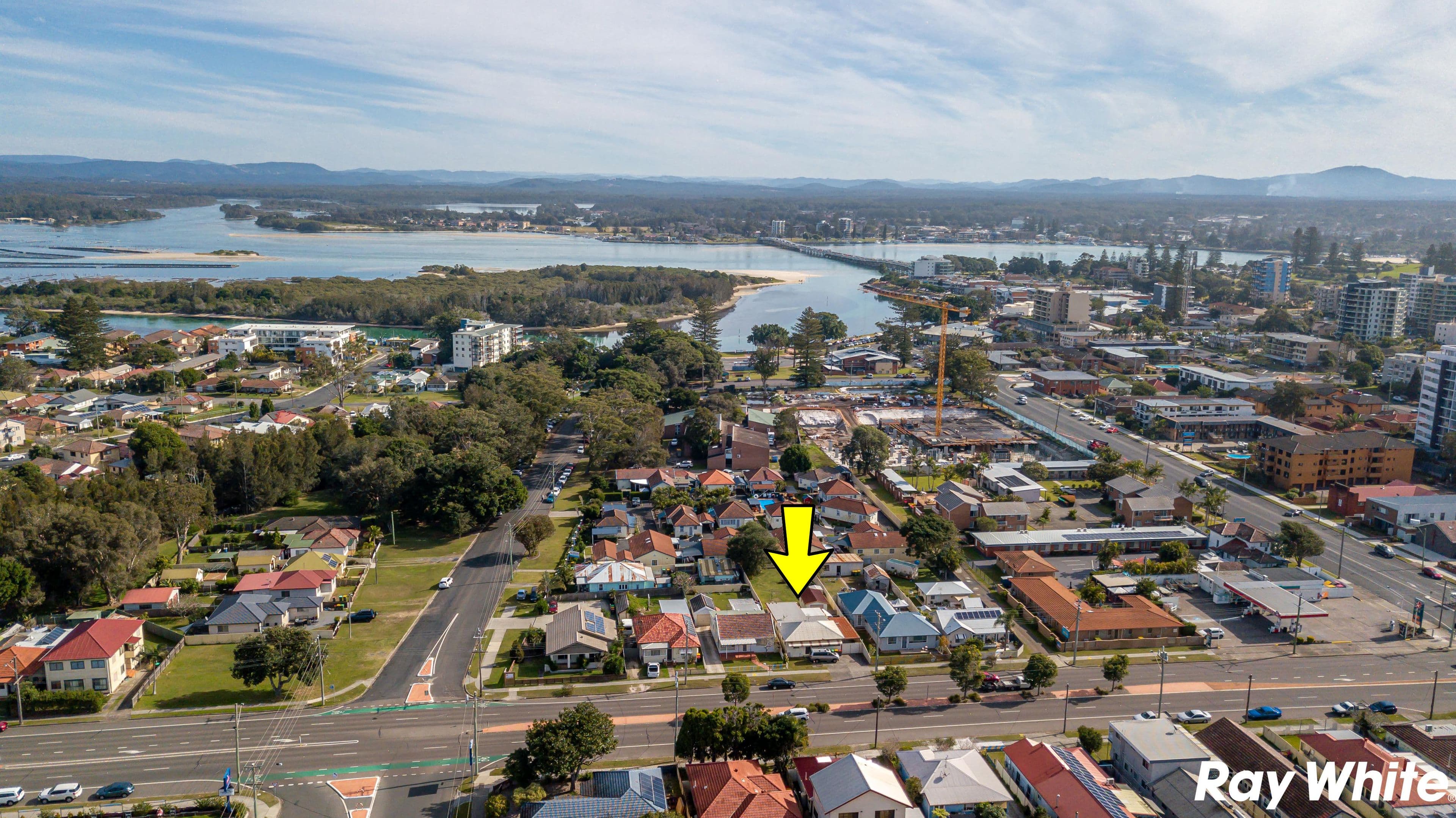 17 Macintosh Street, Forster - Image 1