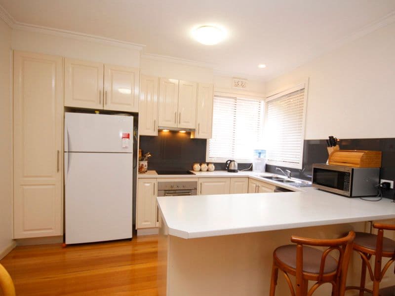 17 Lloyd Street, BELMONT VIC 3216, Belmont - Thumbnail 6