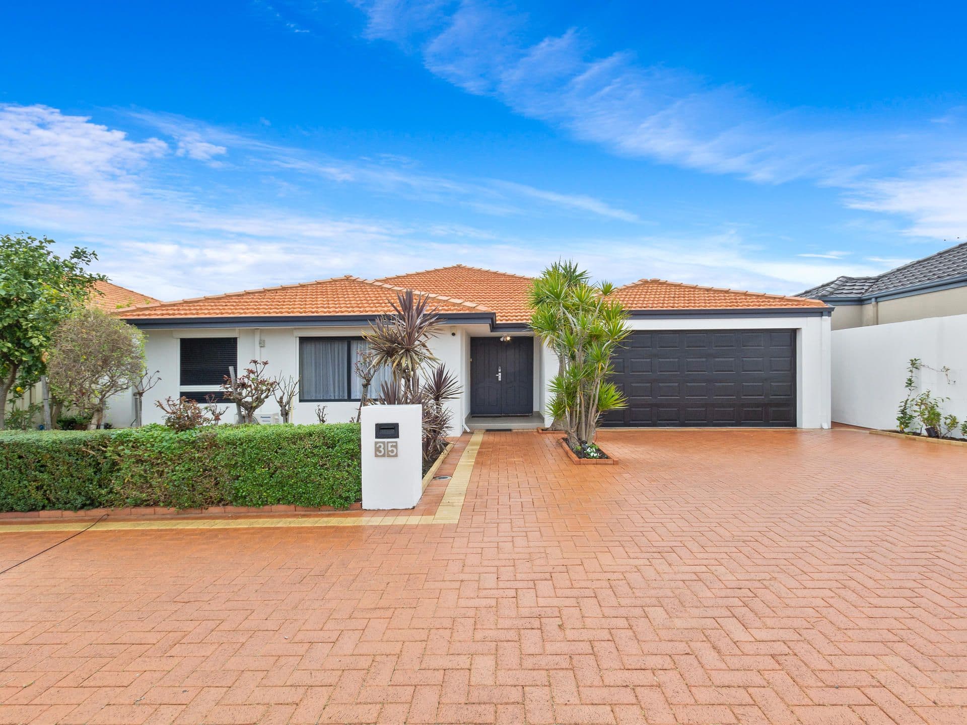 35 Russell Road, Madeley WA 6065, Madeley - Image 1