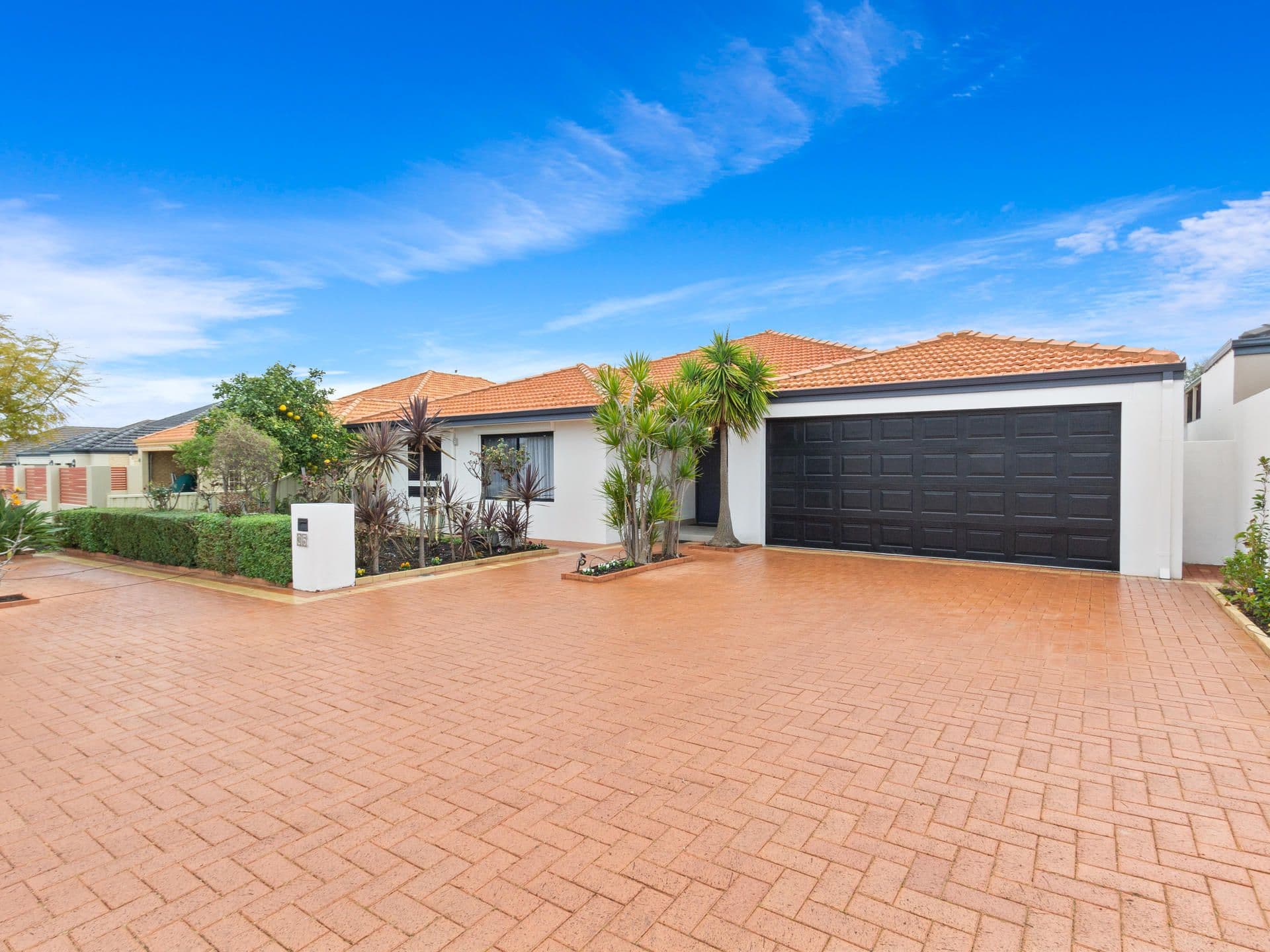 35 Russell Road, Madeley WA 6065, Madeley - Thumbnail 2