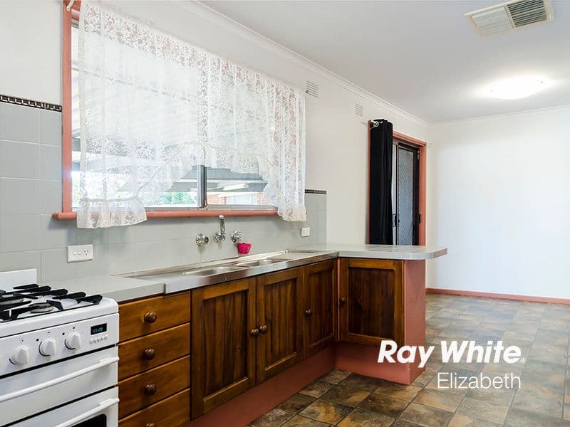 5 Hewish Crescent, Elizabeth Park SA 5113, Elizabeth Park - Thumbnail 5