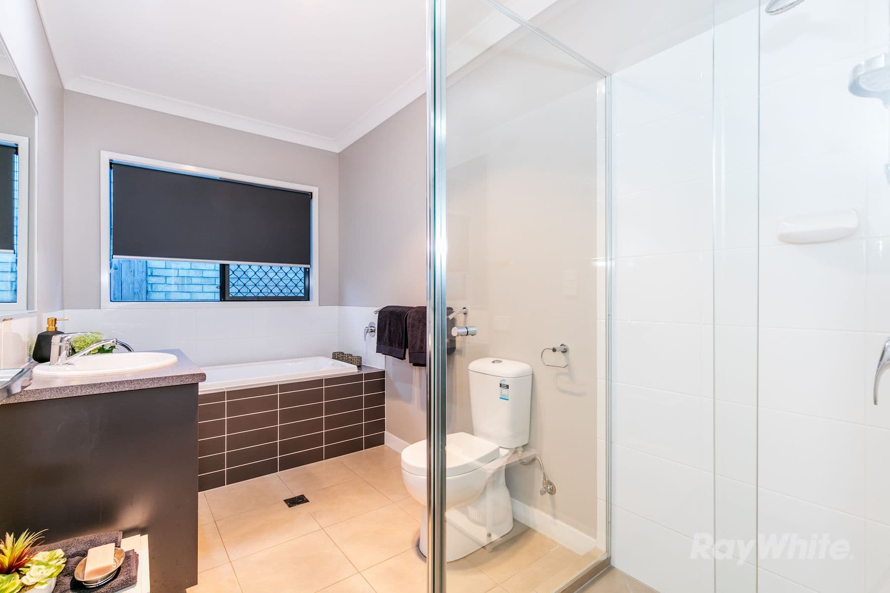 30 Coralina Crescent, Logan Reserve QLD 4133, Logan Reserve - Thumbnail 8