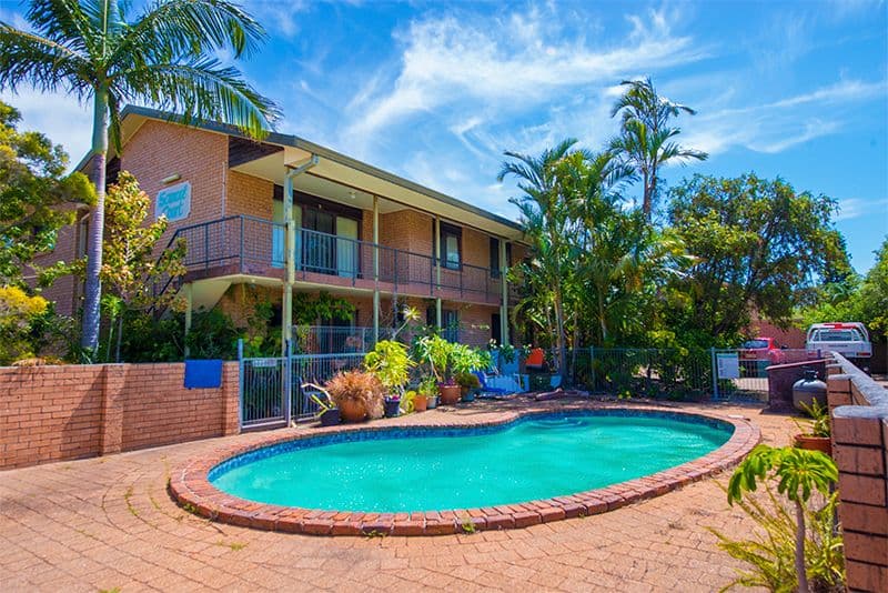 9 Christina Court, Mermaid Waters QLD 4218, Mermaid Waters - Thumbnail 5