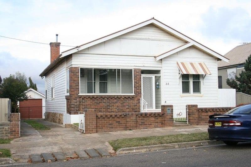 32 Kinghorne Street, GOULBURN NSW 2580, Goulburn - Image 1