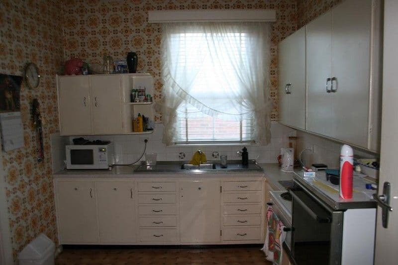 32 Kinghorne Street, GOULBURN NSW 2580, Goulburn - Thumbnail 2