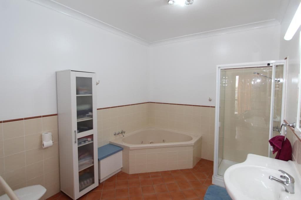 132 Rouse Street, Tenterfield - Thumbnail 4
