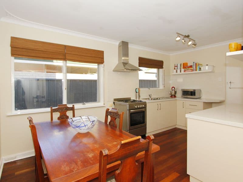 220 Erindale Road, HAMERSLEY WA 6022, Hamersley - Thumbnail 5