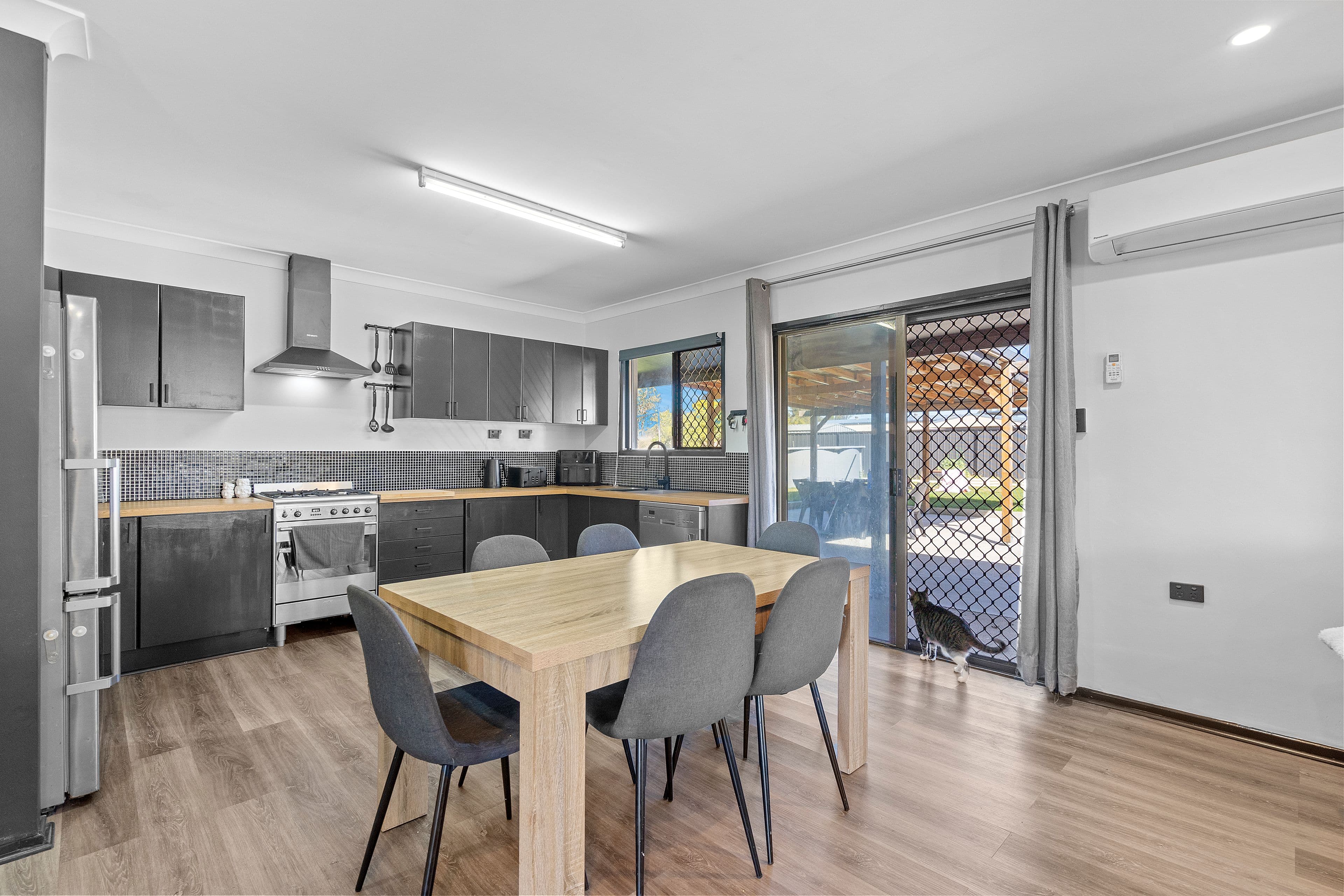 10 Brendan Court, Hatton Vale QLD 4341, Hatton Vale - Thumbnail 8