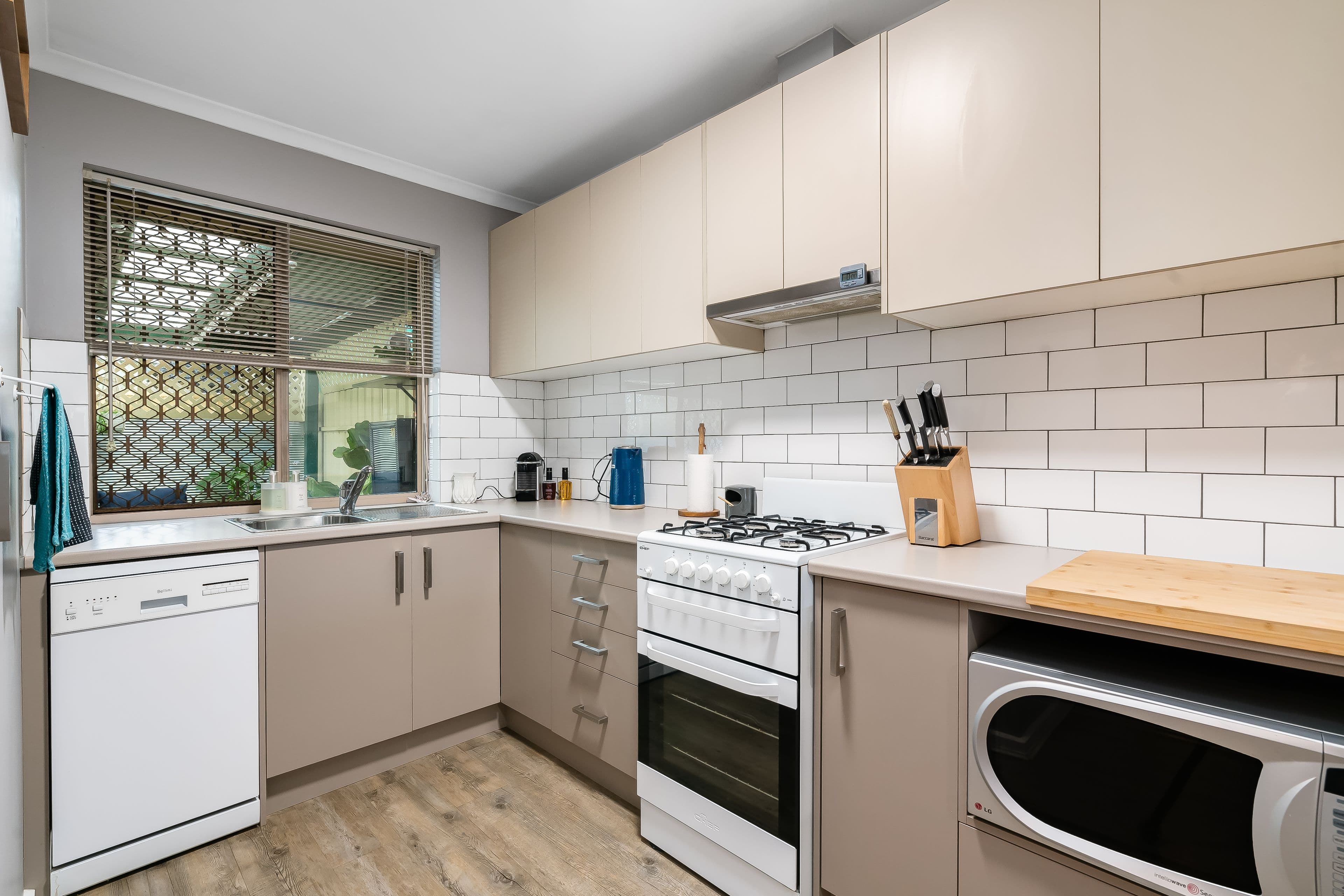 1 Lawton Street, Albert Park SA 5014, Albert Park - Thumbnail 7