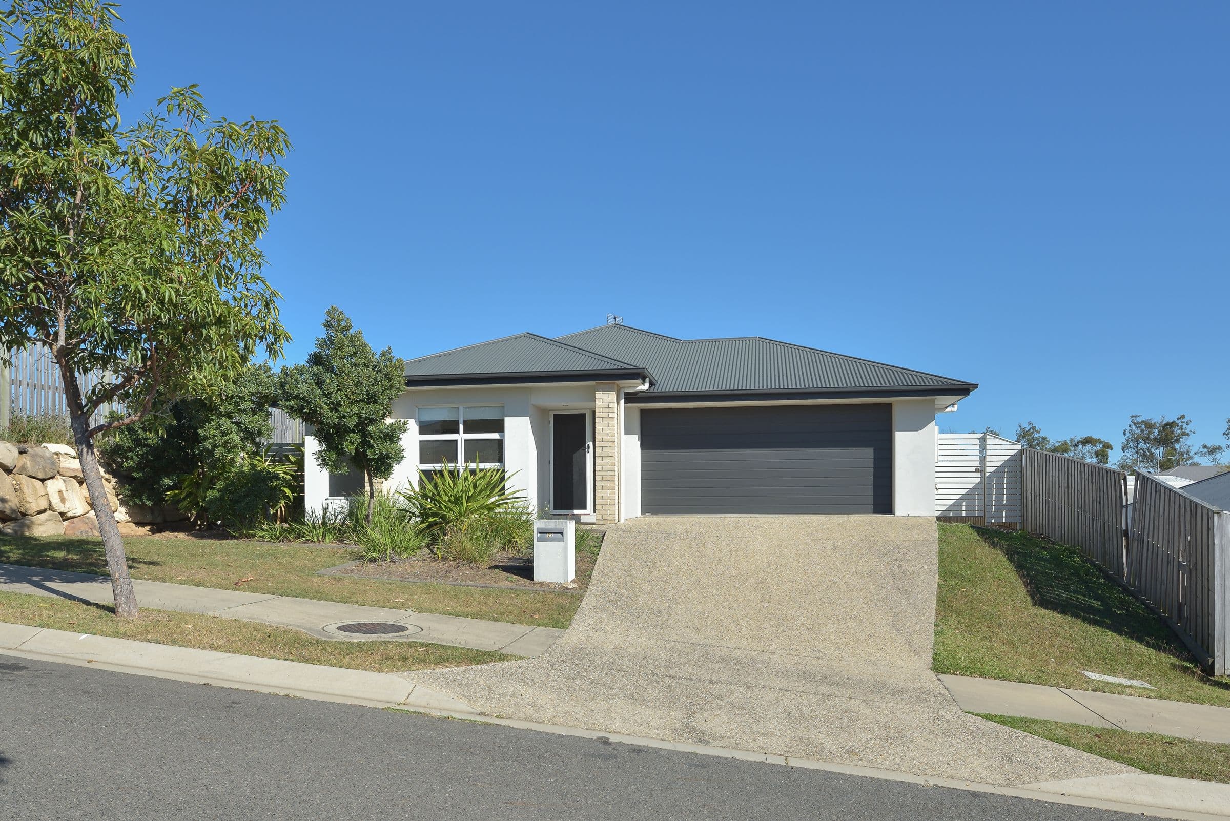 22 Koolivoo Parade, Boyne Island QLD 4680, Boyne Island - Image 1