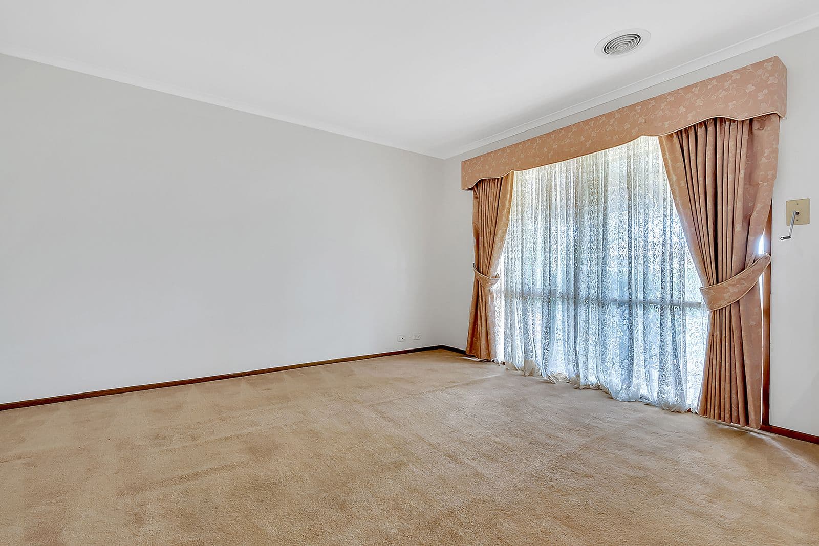 29 Watford Crescent, Craigieburn VIC 3064, Craigieburn - Thumbnail 5