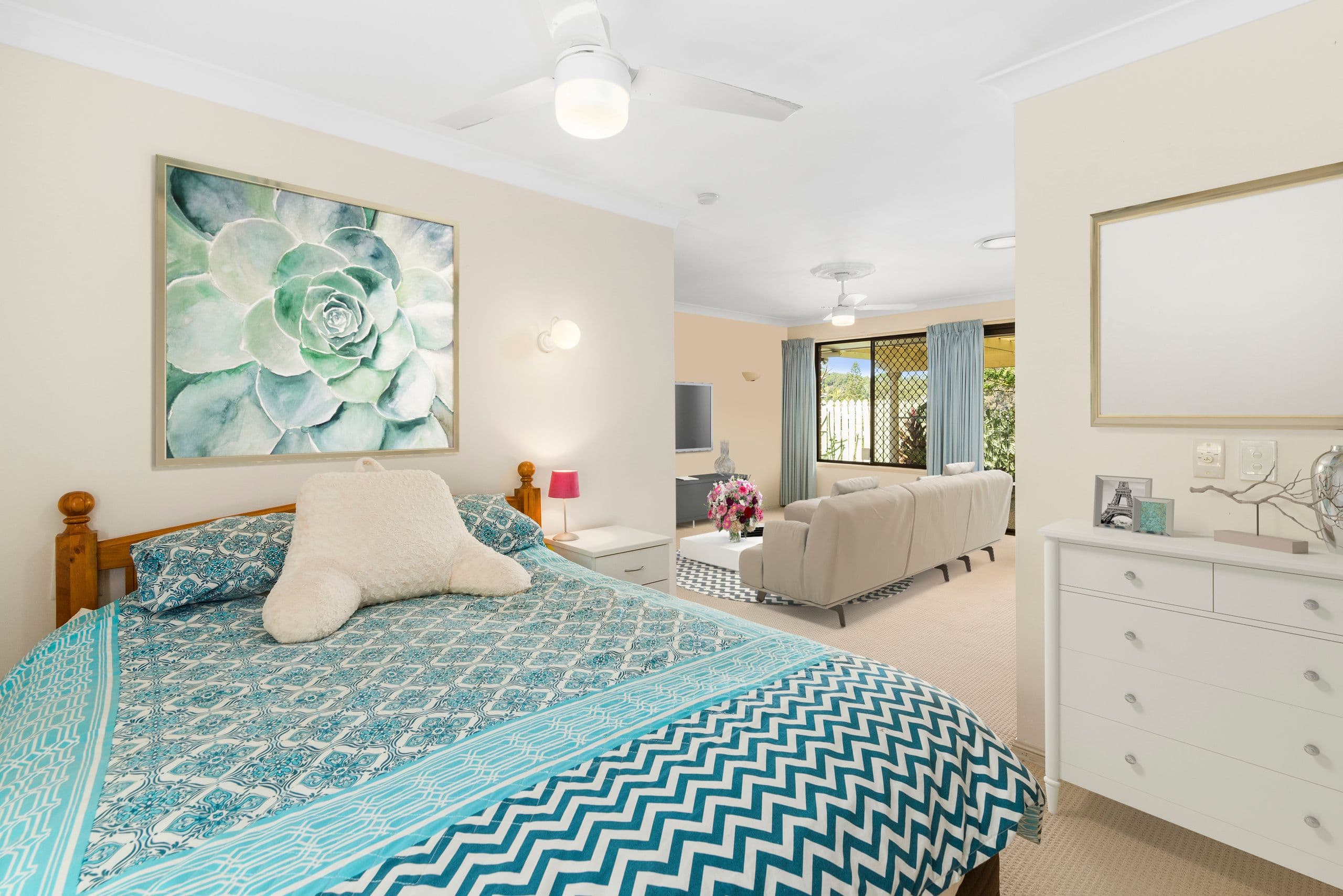 30 Kaffia Court, Elanora QLD 4221, Elanora - Thumbnail 3