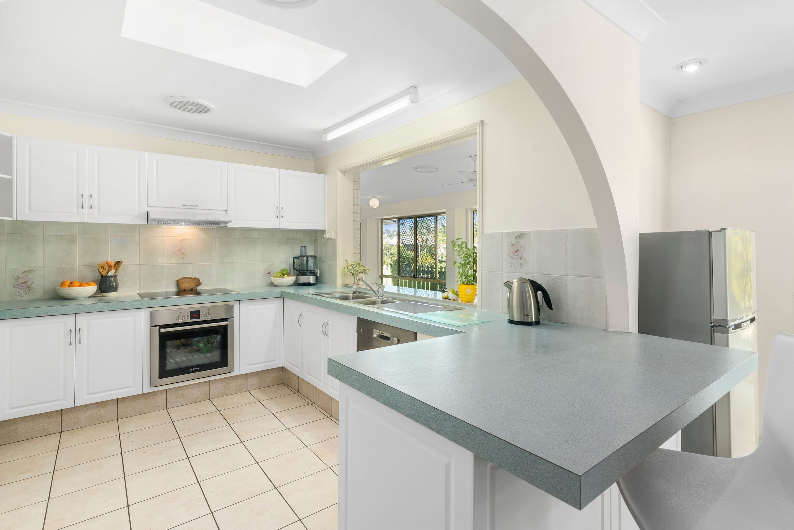 30 Kaffia Court, Elanora QLD 4221, Elanora - Thumbnail 4