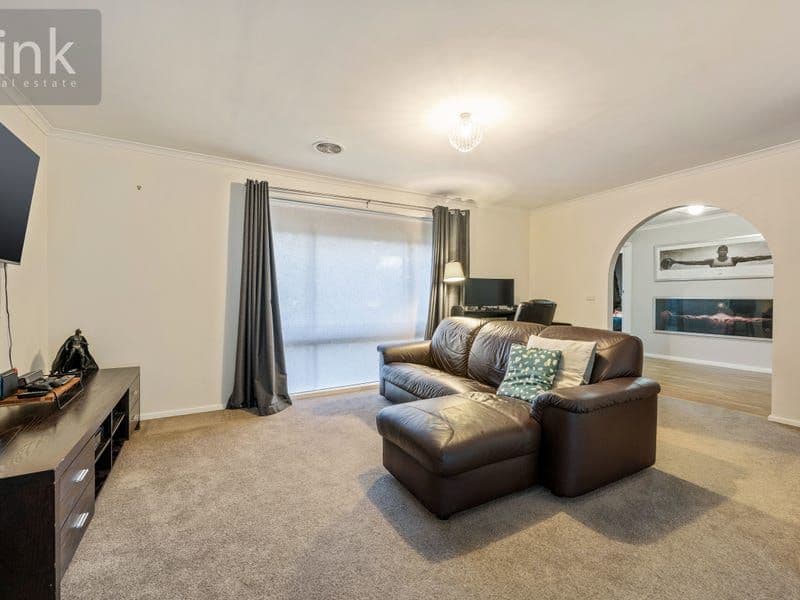 401 Elton Court, Lavington NSW 2641, Lavington - Thumbnail 2