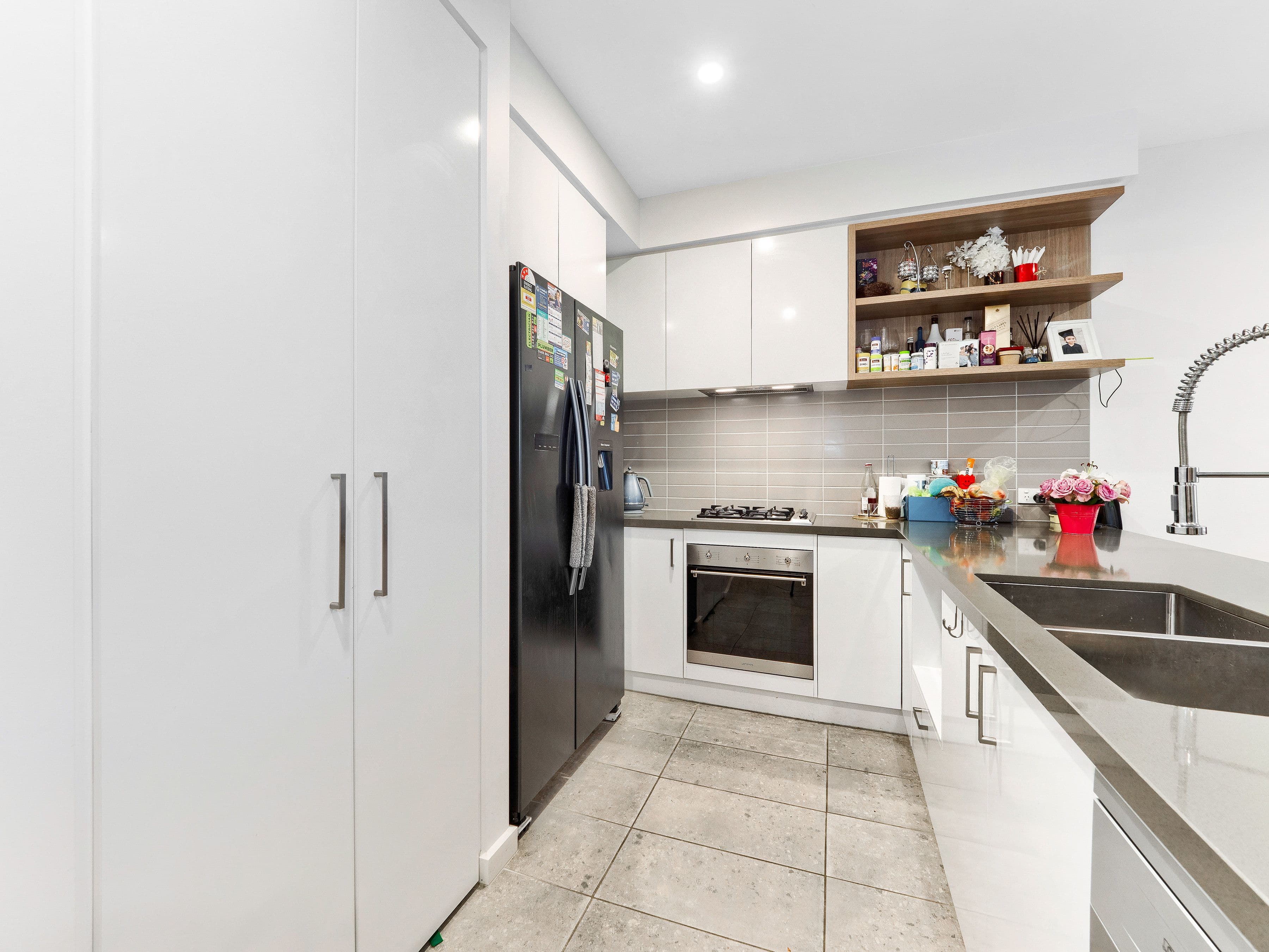 68 Ironwood Avenue, Cranbourne North VIC 3977, Cranbourne North - Thumbnail 3