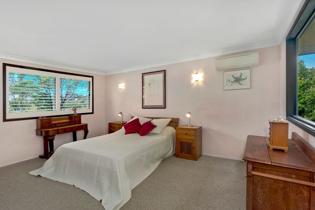 23 Londonderry Drive, Killarney Heights - Thumbnail 5