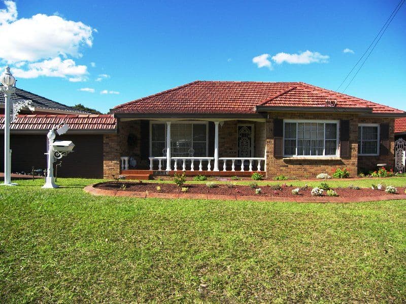 1 Brook Place, FIGTREE NSW 2525, Figtree - Image 1