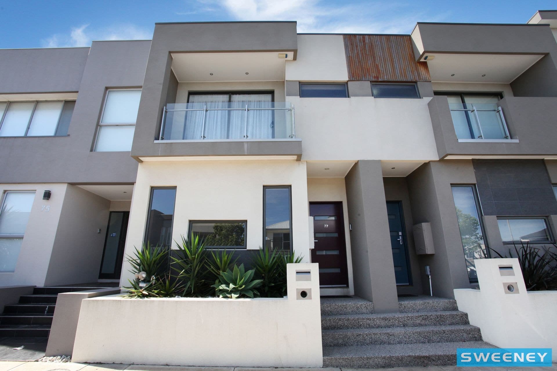 77 The Esplanade, Caroline Springs - Thumbnail 2